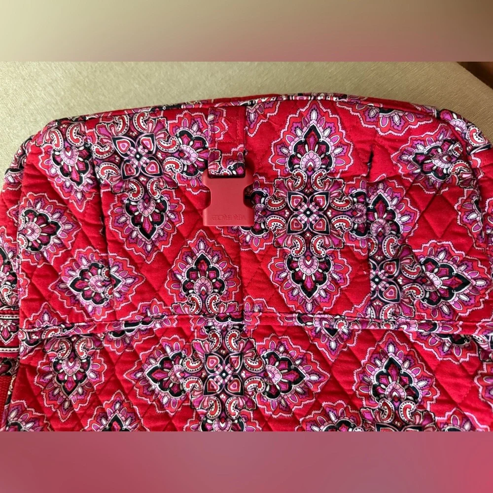 Vera Bradley frankly Scarlett messenger bag